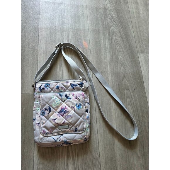 Vera Bradley Floral Quilted Crossbody Bag With Adjustable Strap - Picture 1 of 6